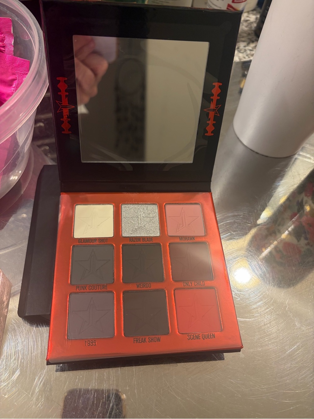 SOLD ! Jeffree Star Cosmetics Weirdo palette - Picture 4 of 4